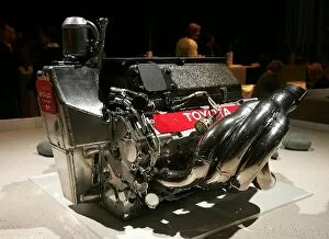 Images Dated 12th January 2007: Toyota TF107 Launch: Toyota RVX-01 V10 F1 engine from 2001
