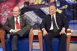 Images Dated 25th February 2009: USF1 Launch: Ken Anderson, centre, and Peter Windsor, right, at the launch announcement live