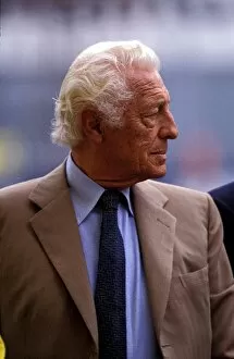 Images Dated 24th January 2003: VIP Portrait: FIAT Honourary President Gianni Agnelli: FIAT Honourary President Gianni Agnelli