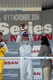 World Series by Nissan: Olivier Pla Carlin Motorsport on the podium